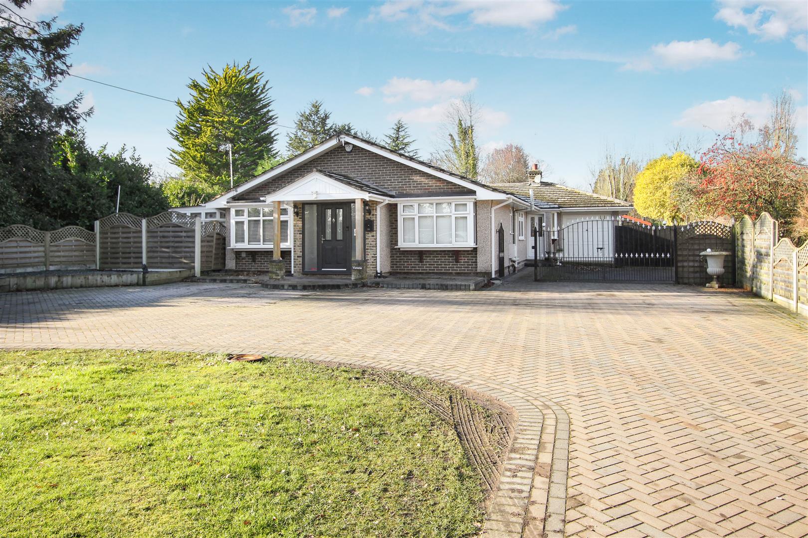 Days Lane, Pilgrims Hatch, Brentwood Keith Ashton